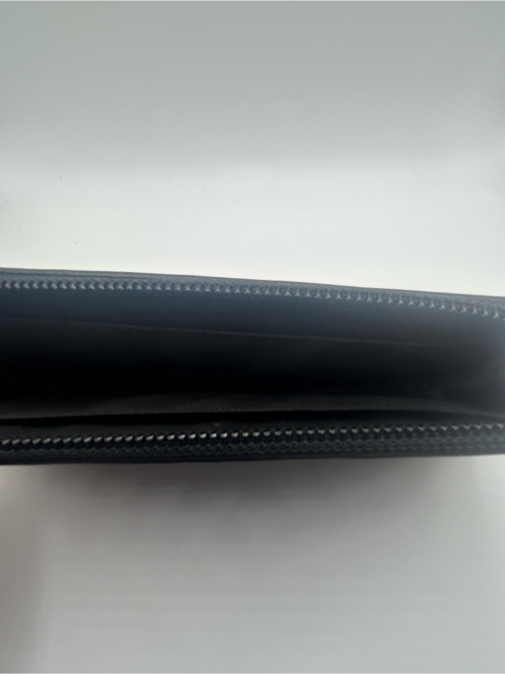 🆕 Philadelphia Eagles Embossed Black Wristlet Wallet 🦅 - Picture 3 of 4
